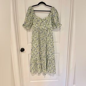 Floral puff sleeve midi dress